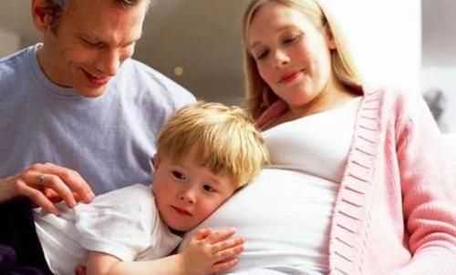 昆明做试管婴儿**价格多少(内附费用明细表)